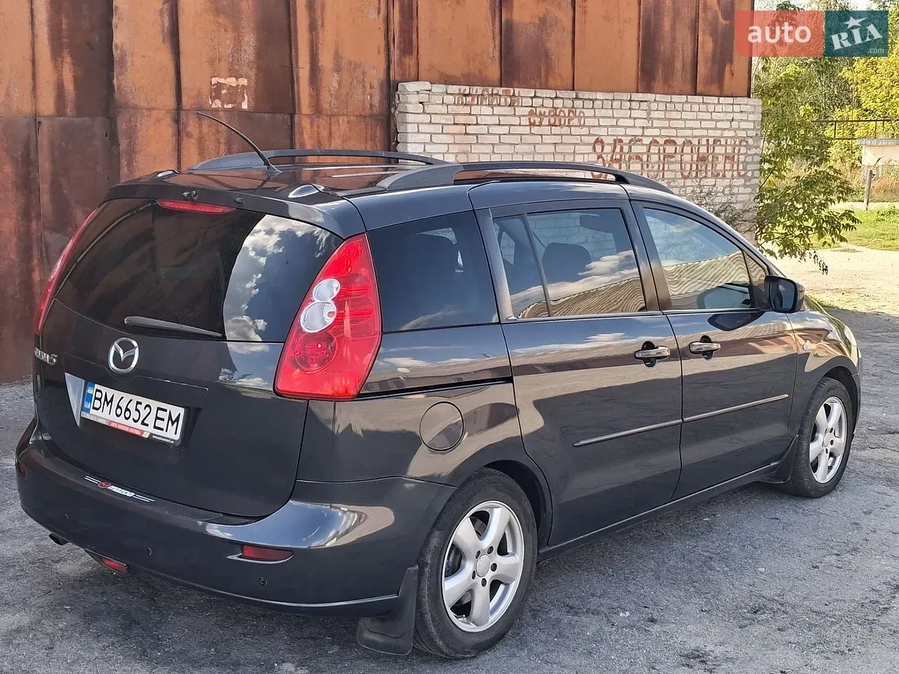 Mazda 5 2006 photo 5
