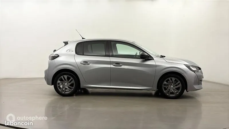 Peugeot 208 2022 photo 4