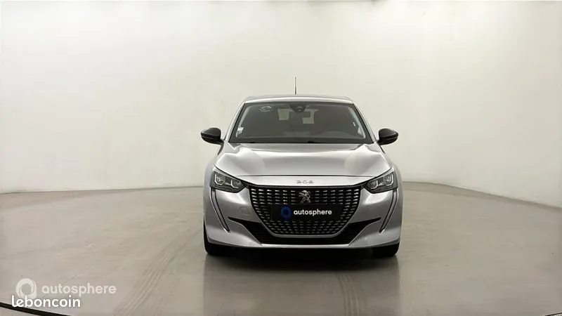 Peugeot 208 2022 photo 2