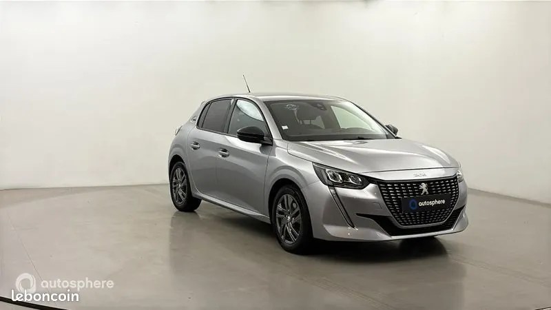 Peugeot 208 2022 photo 3
