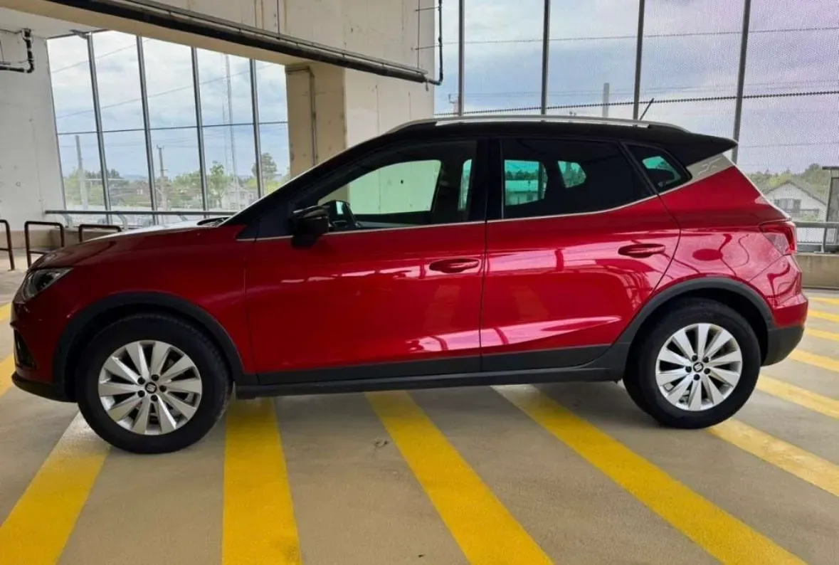 Seat Arona 2020 photo 2
