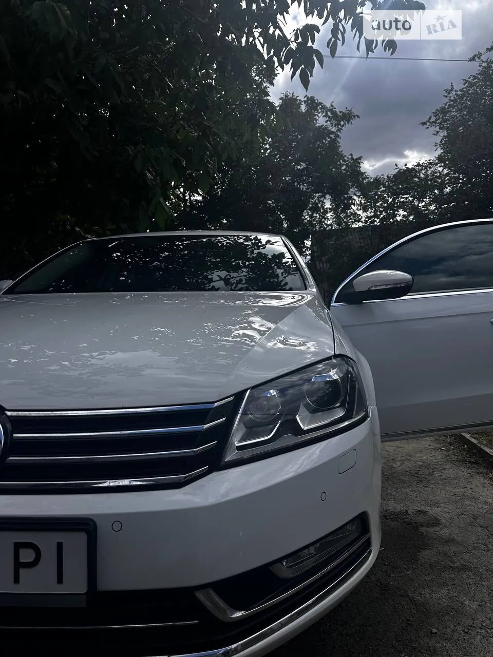 Volkswagen Passat 2013 photo 4