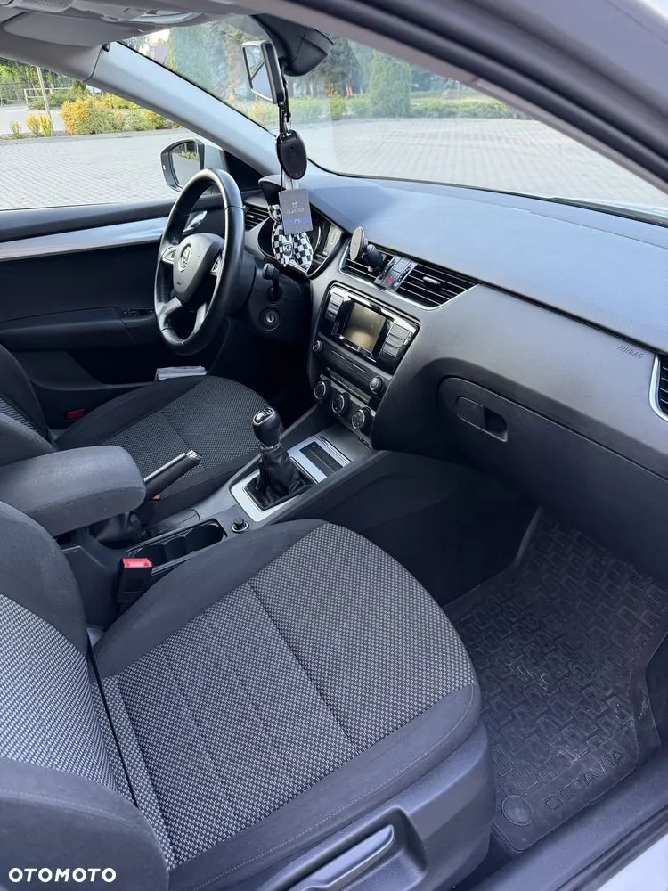 Skoda Octavia 2015 photo 5