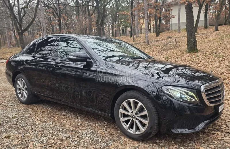 Mercedes-Benz E 220 2018 photo 3