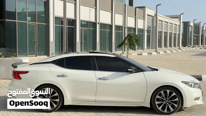 Nissan Maxima 2017 photo 2