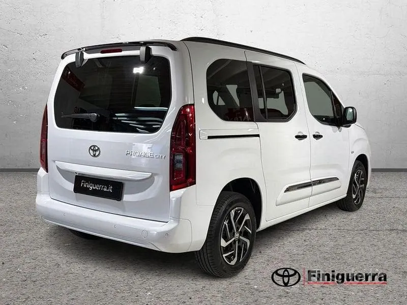 Toyota Proace City 2026 photo 4