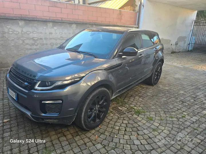 Land Rover Evoque 2019 photo 4