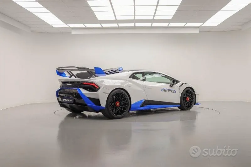 Lamborghini Huracán 2023 photo 3