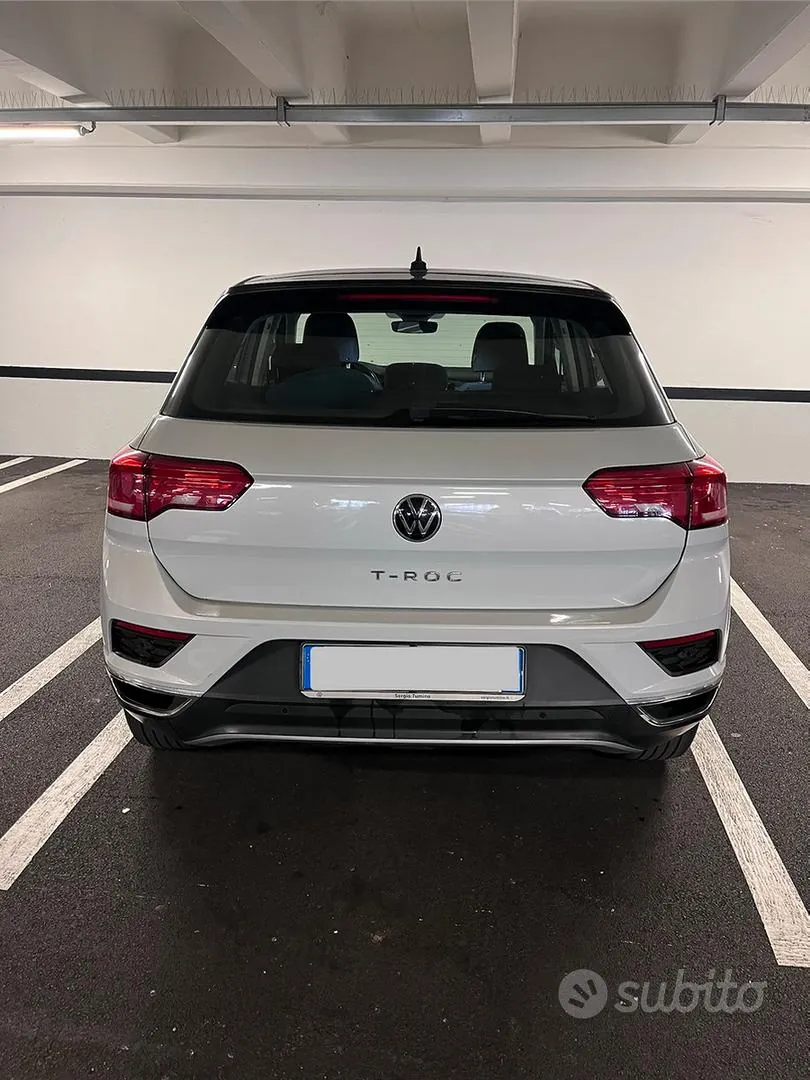 Volkswagen T-Roc 2021 photo 2