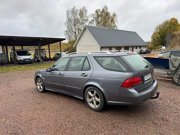 Saab 9-5 2007 photo 2