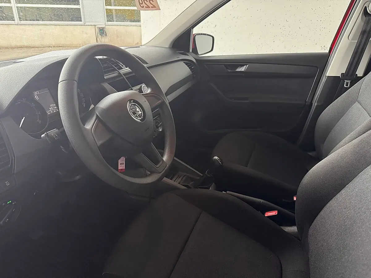Skoda Fabia 2019 photo 3