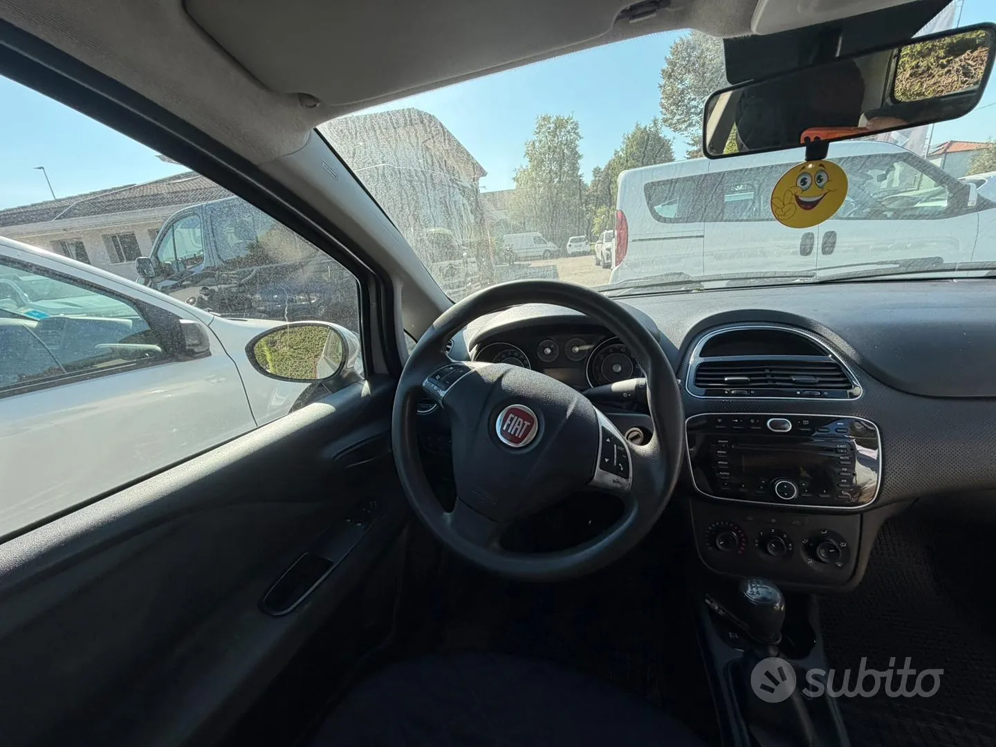 Fiat Punto 2012 photo 5