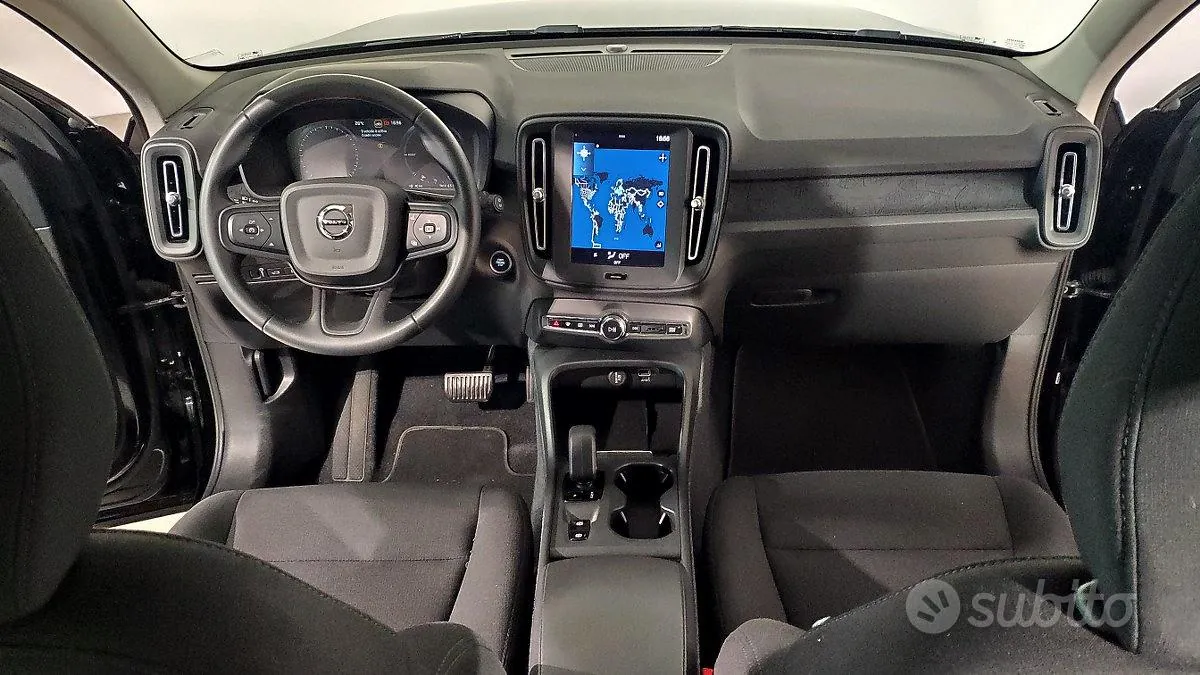 Volvo Xc40 2023 photo 3