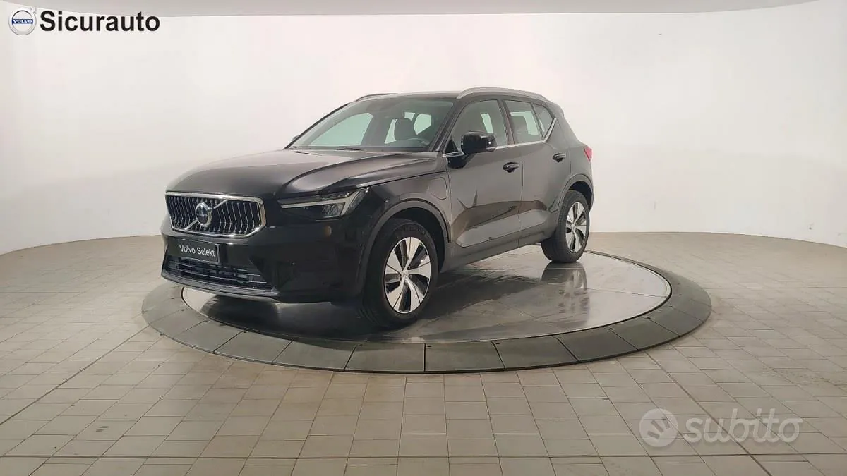 Volvo Xc40 2023 photo 2