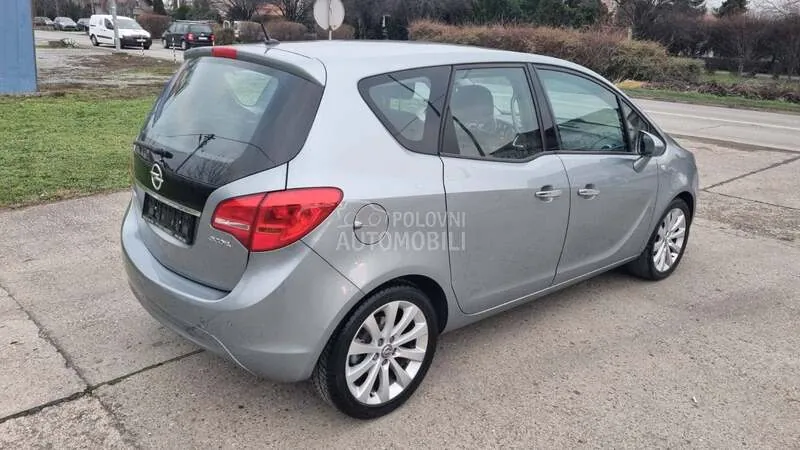 Opel Meriva 2011 photo 4