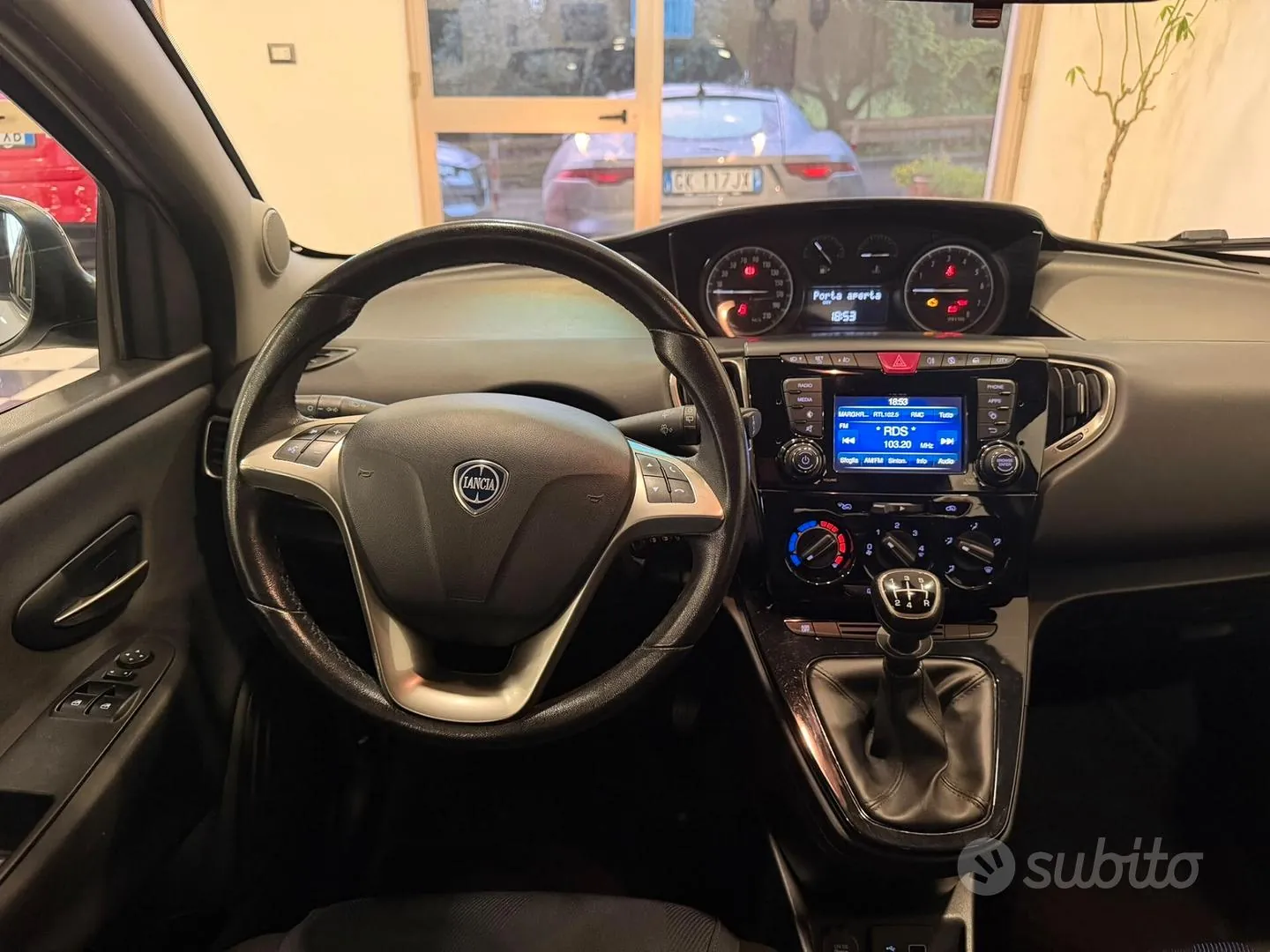 Lancia Ypsilon 2019 photo 5