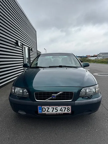 Volvo S60 2003 photo 2