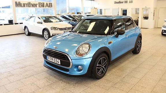Mini One 2016 photo 2