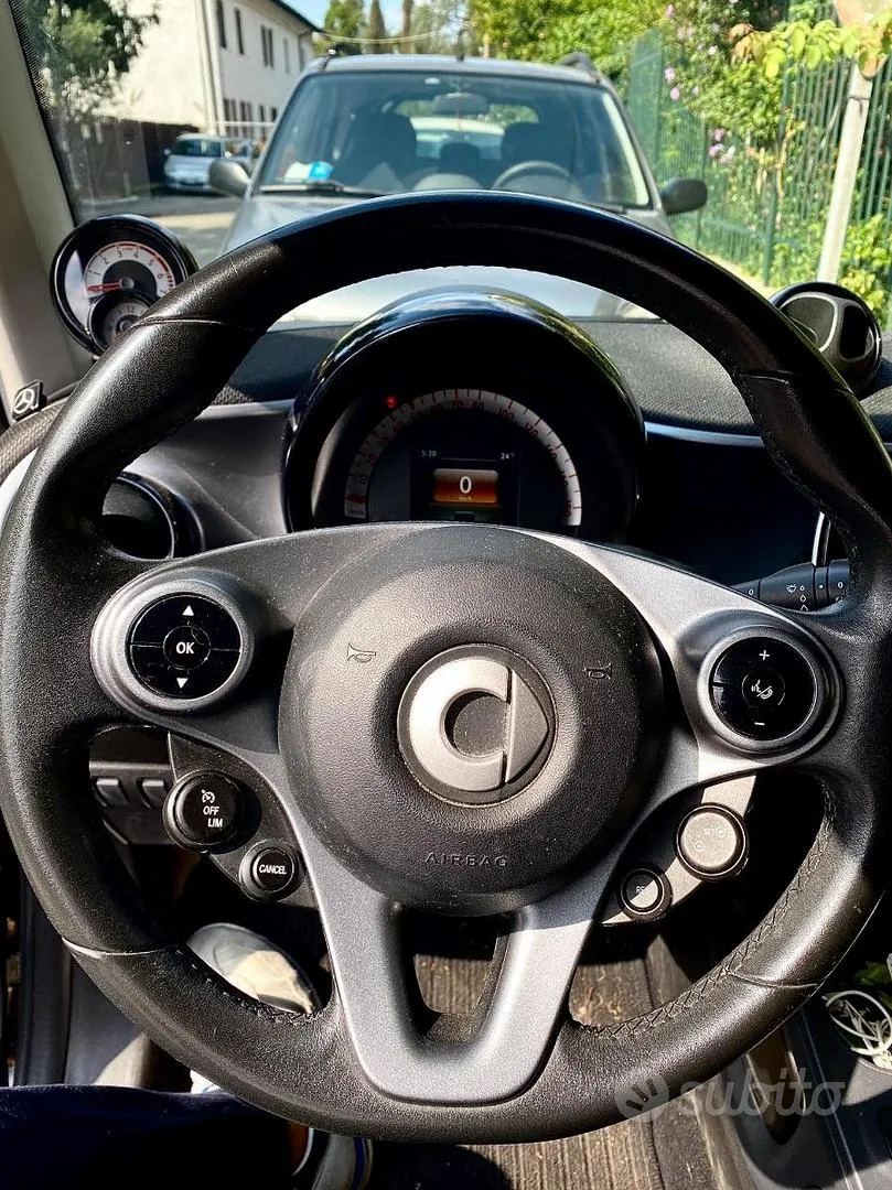 Smart Fortwo 2018 photo 3