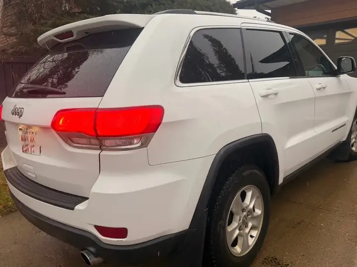 Jeep Grand Cherokee 2014 photo 4