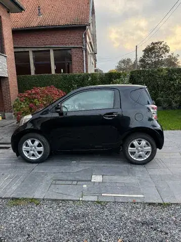 Toyota Iq 2009 photo 3