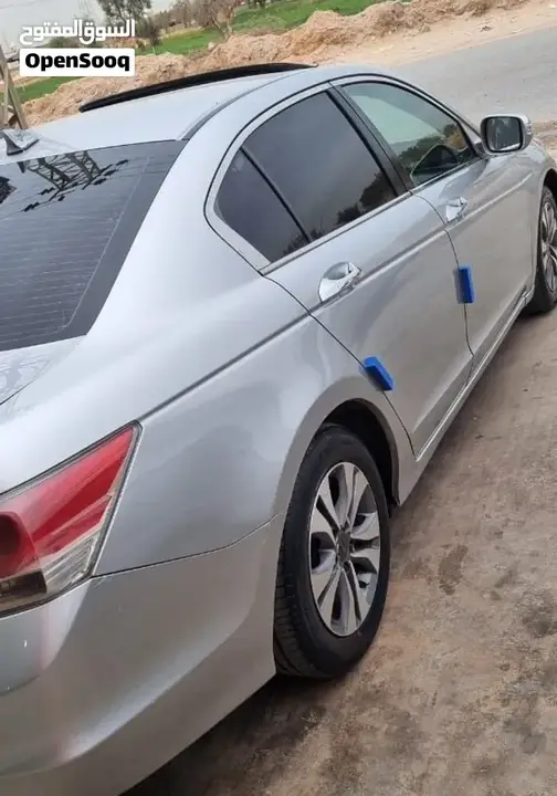 Honda Accord 2010 photo 2