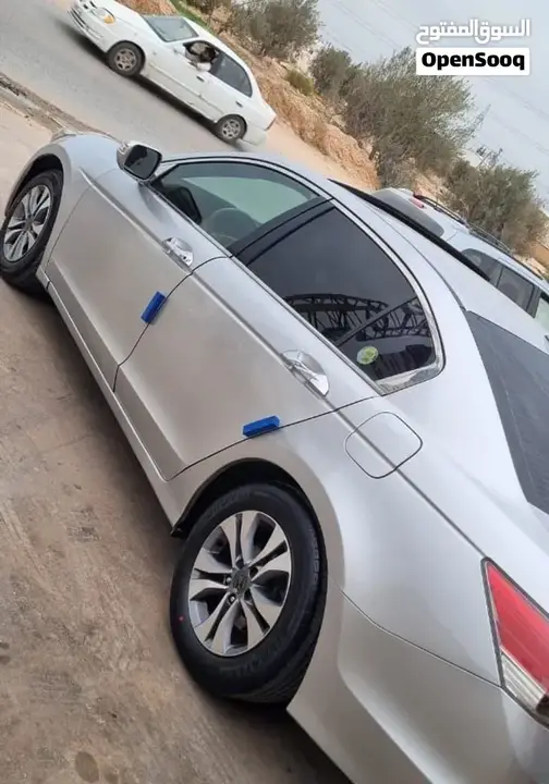 Honda Accord 2010 photo 4