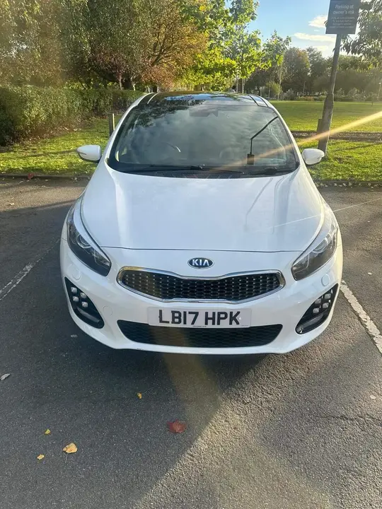 Kia Proceed 2017 photo 3