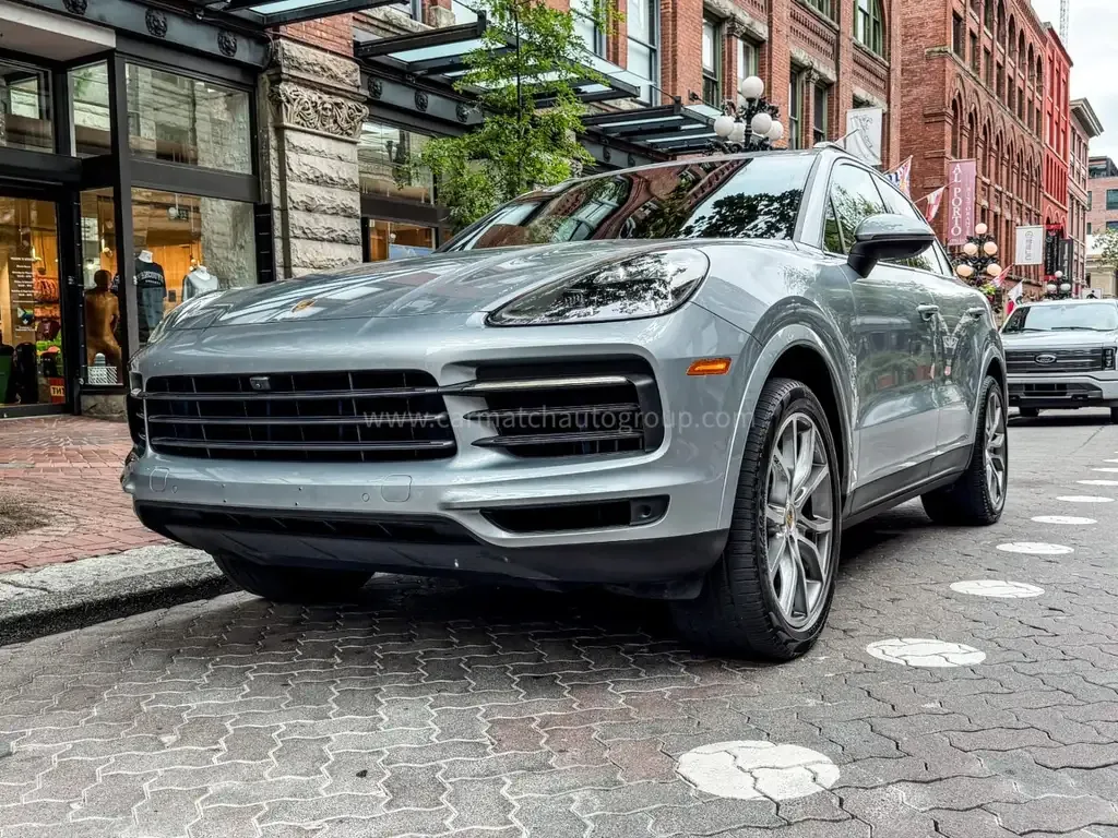 Porsche Cayenne 2021 photo 2