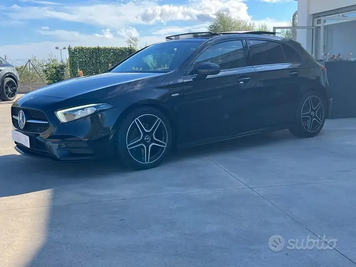 Mercedes-Benz A 200D 2021 photo 5