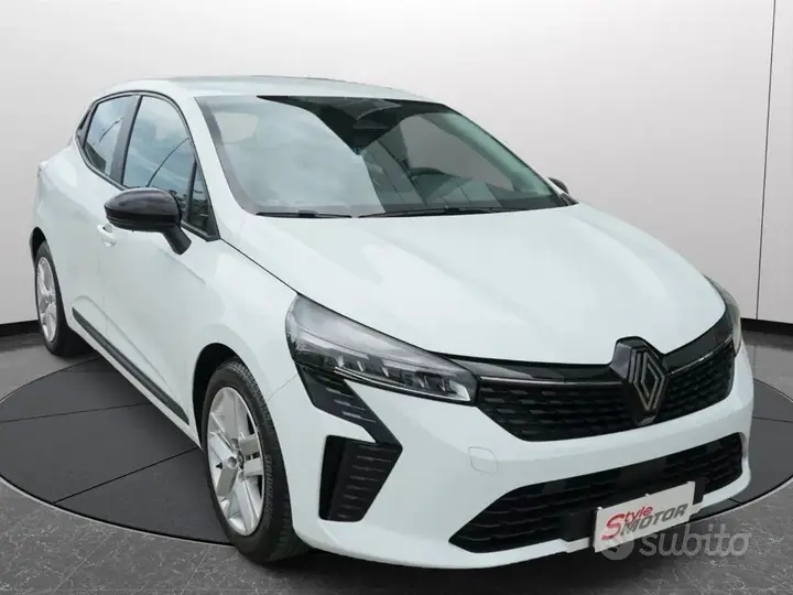 Renault Clio 2025 photo 2