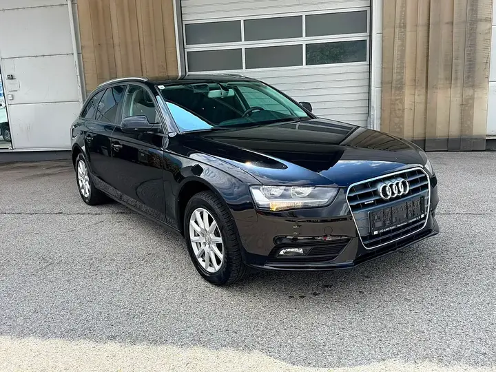 Audi A4 Avant 2015 photo 2