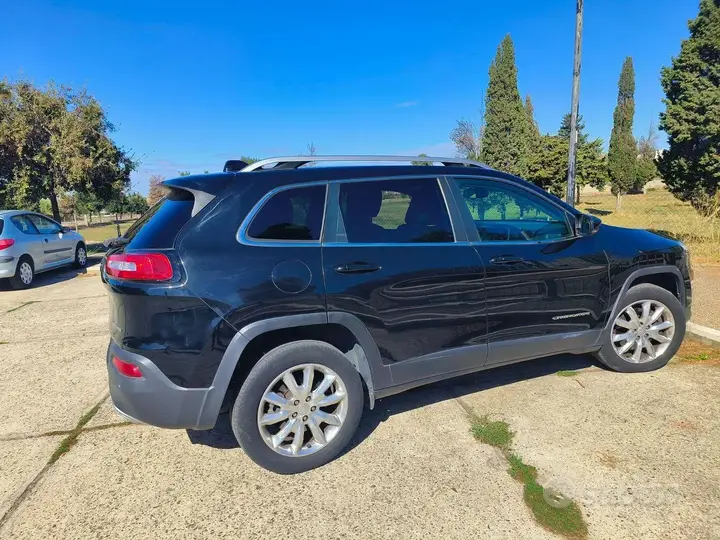 Jeep Cherokee 2017 photo 4
