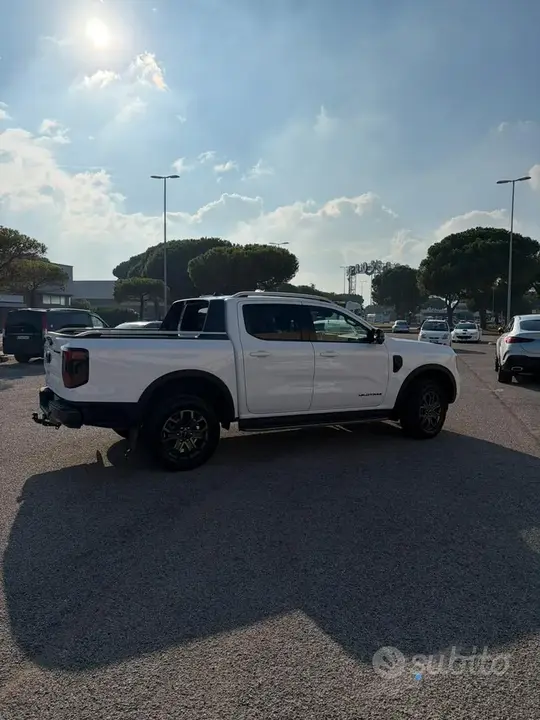 Ford Ranger 2024 photo 2