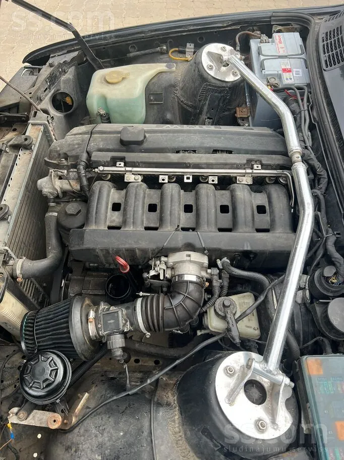 BMW 320 1993 photo 5