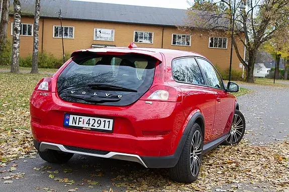 Volvo C30 2010 photo 2