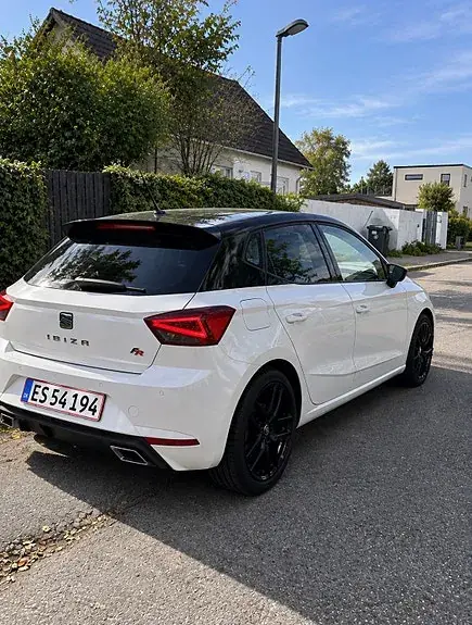 Seat Ibiza 2018 photo 4