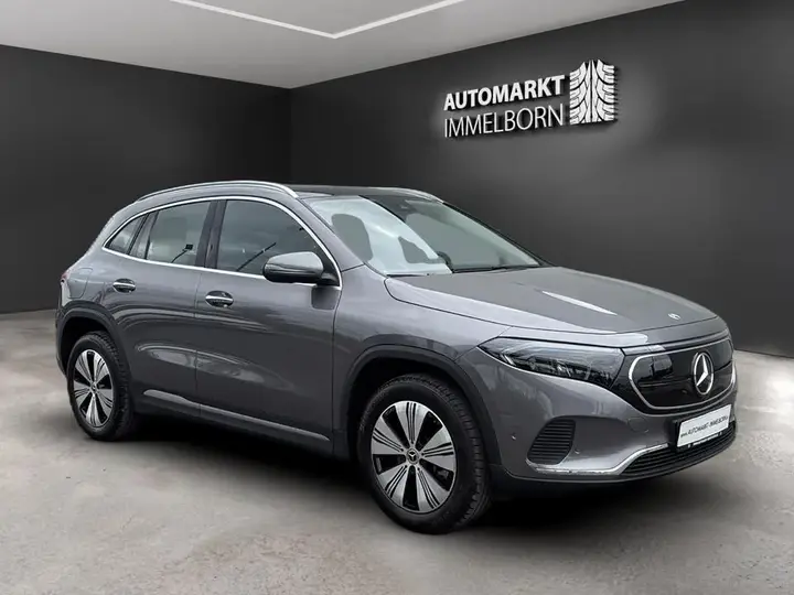 Mercedes-Benz Eqa