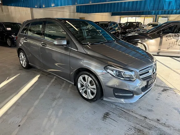 Mercedes-Benz B180 2017 photo 5
