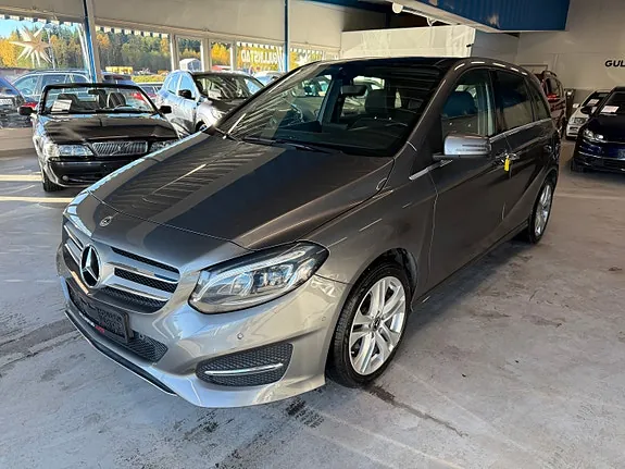 Mercedes-Benz B180 2017 photo 2