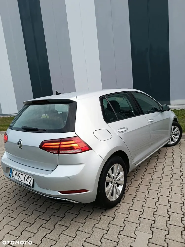 Volkswagen Golf 2019 photo 2