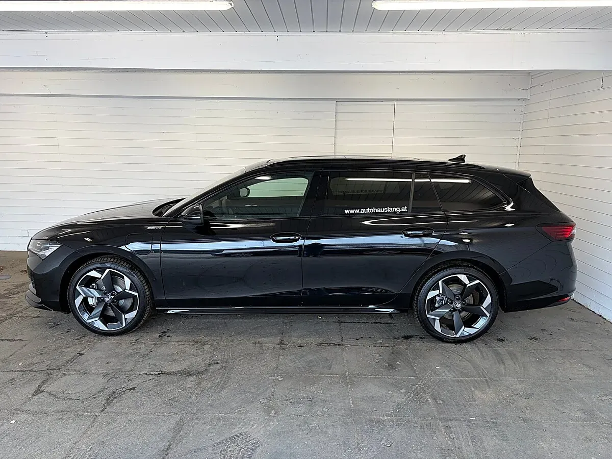 Skoda Superb 2026 photo 3