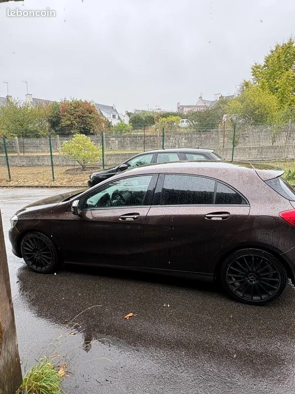 Mercedes-Benz A-Class 2015 photo 3