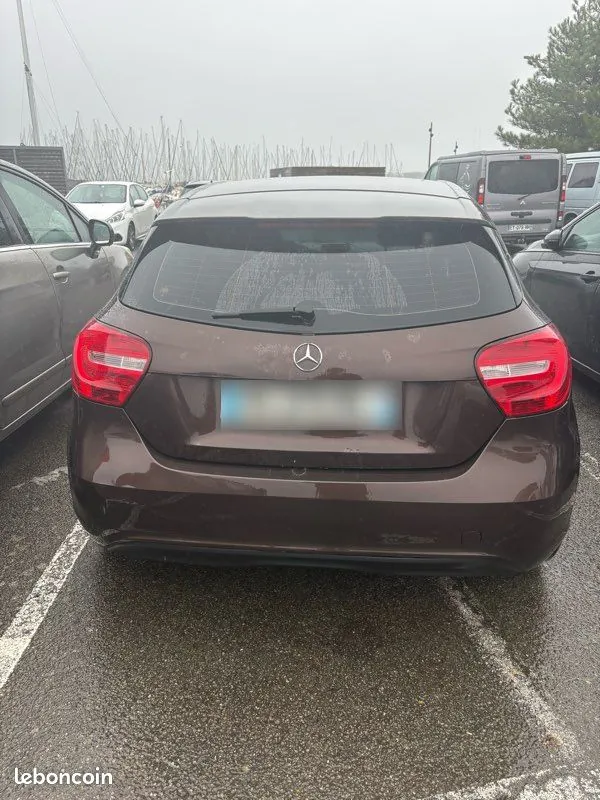 Mercedes-Benz A-Class 2015 photo 4