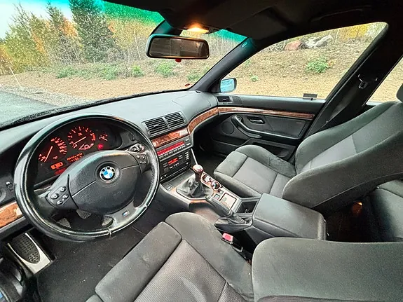BMW 525I 2002 photo 4