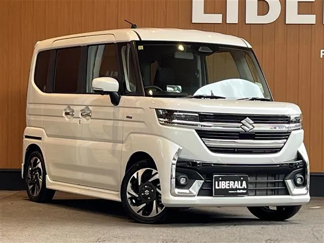 Suzuki Spacia