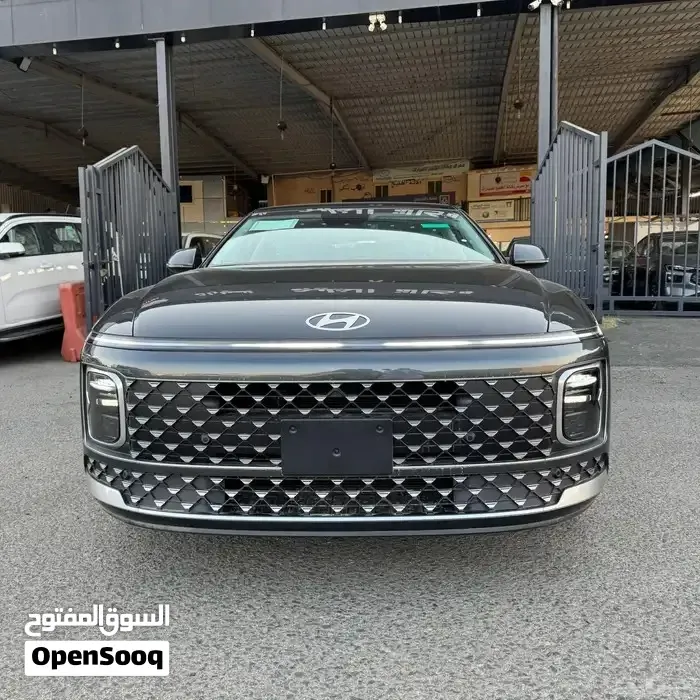 Hyundai Azera 2026 photo 2