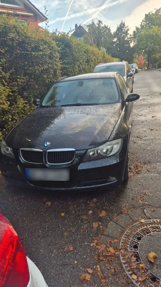BMW 318I