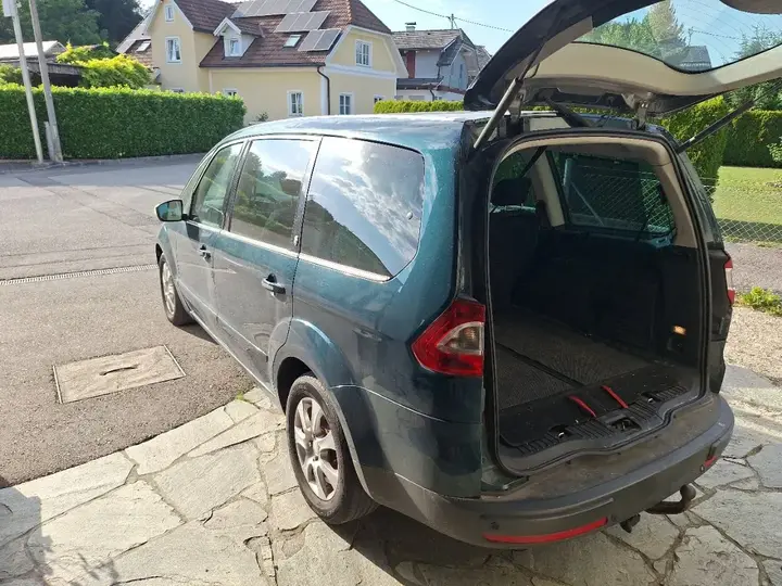 Ford Galaxy