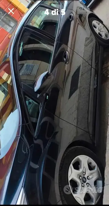Ford C-Max 2016 photo 4